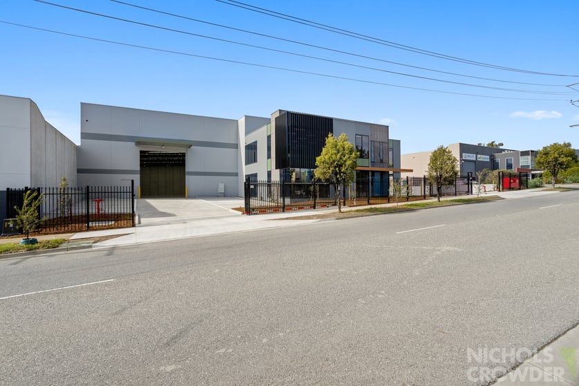 Click to view all images 60 Colemans Road Carrum Downs VIC 3201 - Image 3