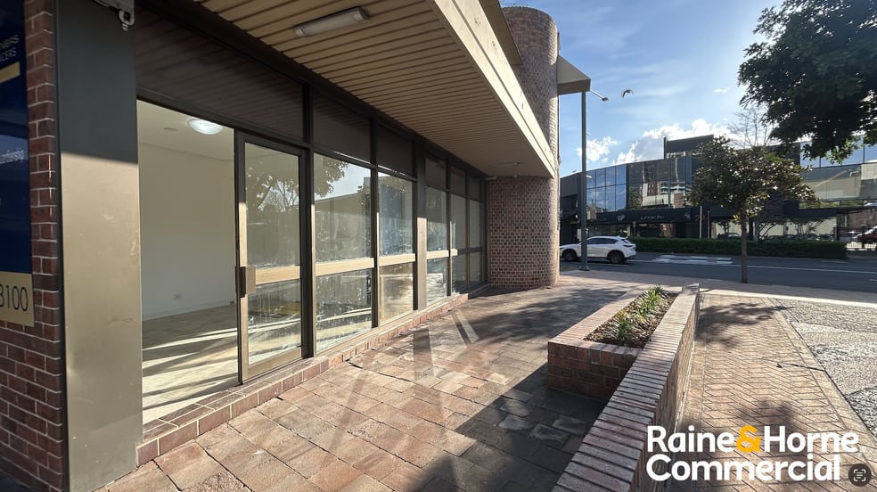 Click to view all images 1B/88 Bathurst Street Liverpool NSW 2170 - Image 2