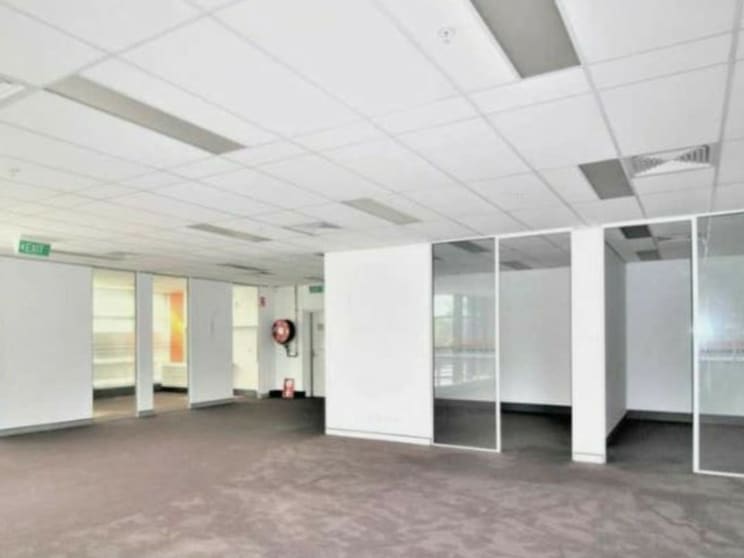 Click to view all images Auburn NSW 2144 - Image 2