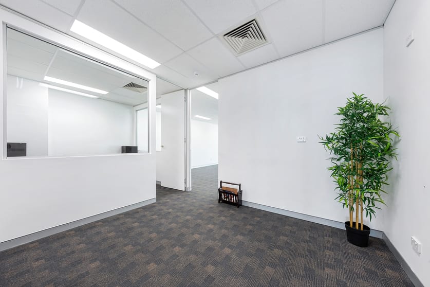 Click to view all images B2.06/20 Lexington Drive Bella Vista NSW 2153 - Image 2