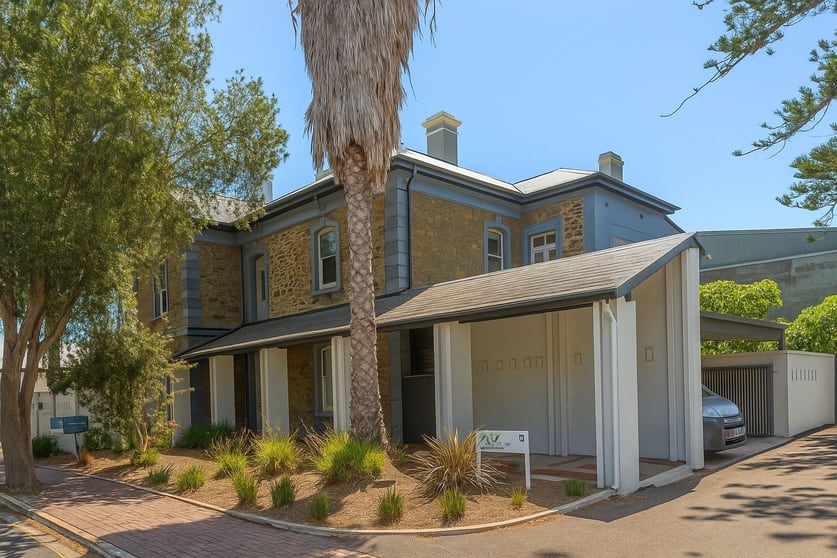 Click to view all images 5 George St Stepney SA 5069 - Image 1