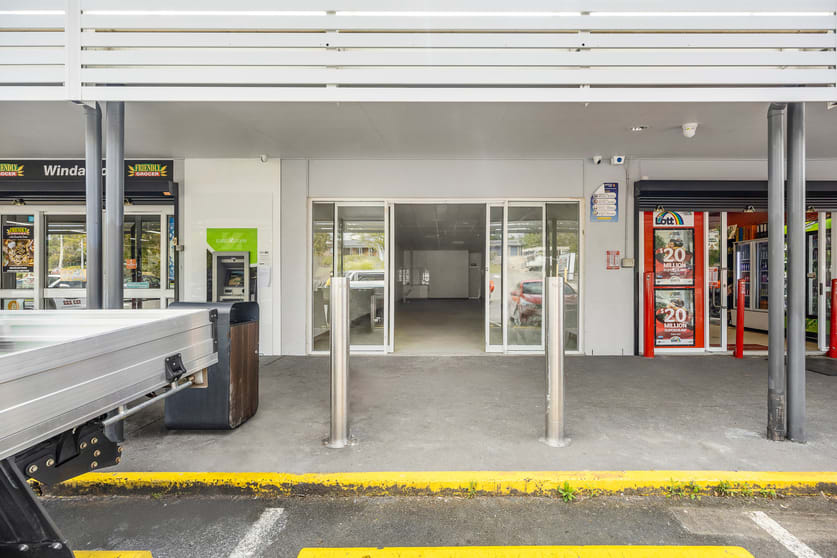 Click to view all images 2-12 Carl Heck Boulevard Windaroo QLD 4207 - Image 3