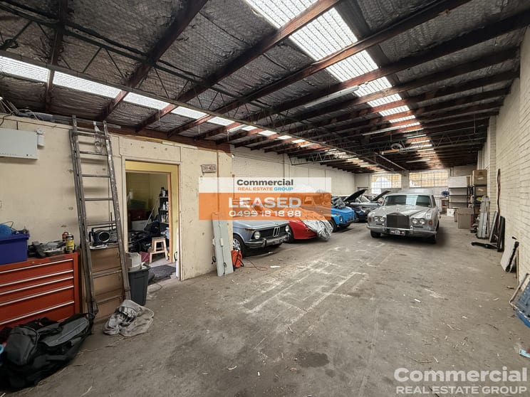 Click to view all images 4/42 Barry Street Bayswater VIC 3153 - Image 1