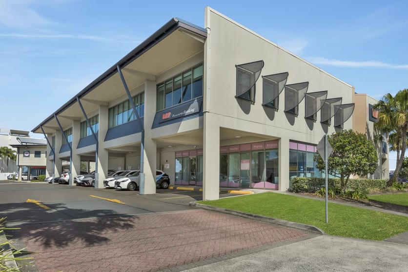 Click to view all images 2/3 Nicklin Way Minyama QLD 4575 - Image 3