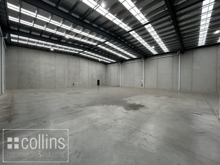 Click to view all images 6 Sette Circuit Pakenham VIC 3810 - Image 3