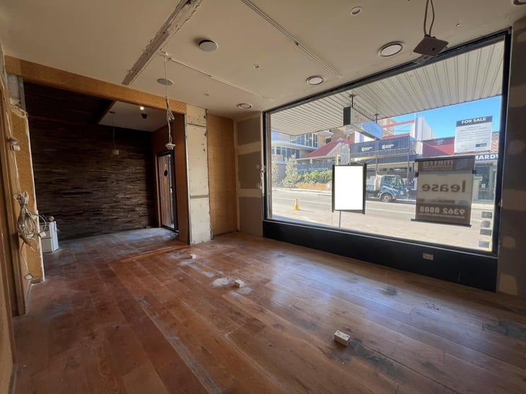 Click to view all images 30 Hall Street Bondi Beach NSW 2026 - Image 2