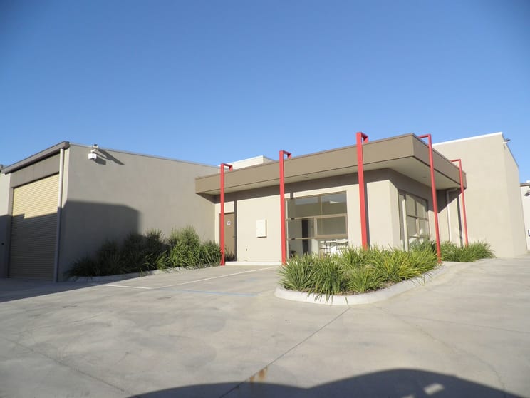 Click to view all images 29/6 Satu Way Mornington VIC 3931 - Image 2