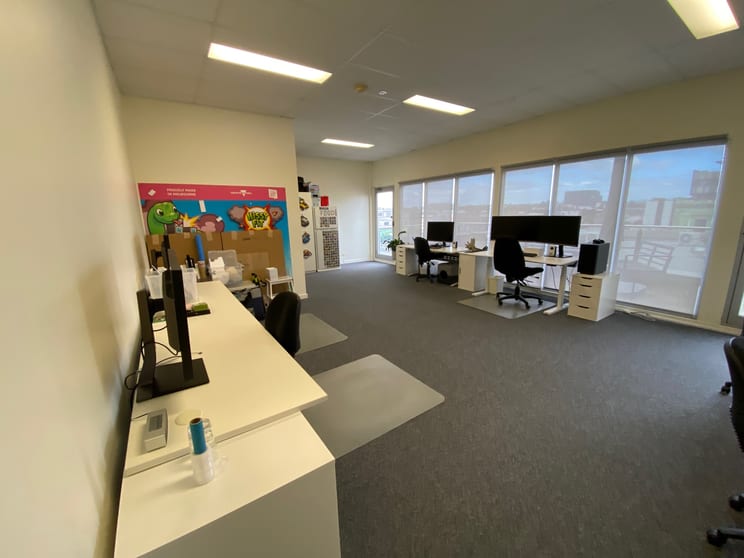 Click to view all images Rear Lvl 2/429-431 Bridge Road Richmond VIC 3121 - Image 3
