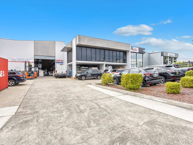 Click to view all images Wetherill Park NSW 2164 - Image 3