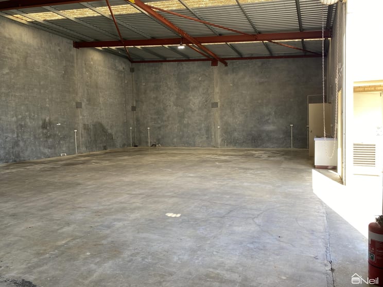 Click to view all images 9A Byron Road Armadale WA 6112 - Image 3