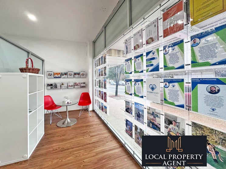 Click to view all images 104 Cahors Road Padstow NSW 2211 - Image 2