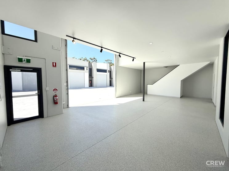 Click to view all images 2/10 Naves Drive Coomera QLD 4209 - Image 2
