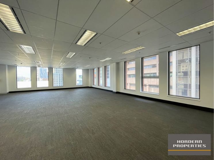 Click to view all images 611/451 Pitt Street Sydney NSW 2000 - Image 2