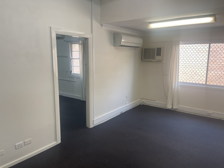 Click to view all images 57 Elbow Street East Kempsey NSW 2440 - Image 2