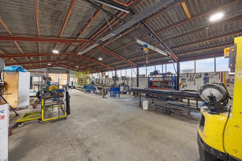 43 Cambro Road Clayton VIC 3168 - Image 3