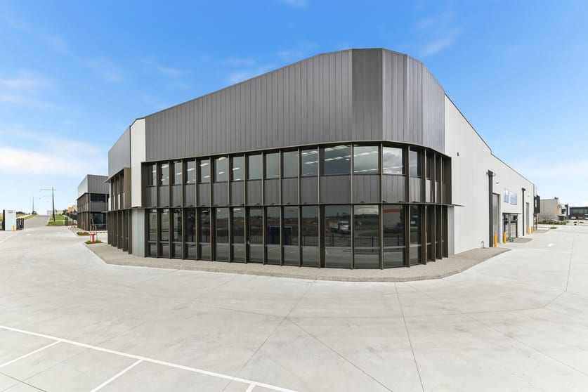 Click to view all images 1 Cnr Greenhills Road & Commercial Drive Pakenham VIC 3810 - Image 1