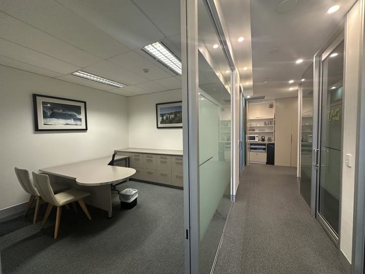 Level 3 Suite 3.05.2/4 Ilya Ave Erina NSW 2250 - Image 1