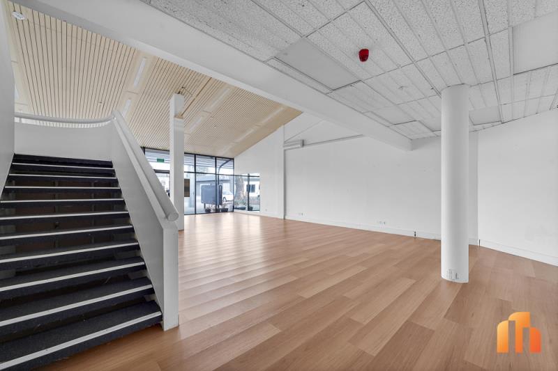 Click to view all images Unit 2/151 Newcastle Street Fyshwick ACT 2609 - Image 1