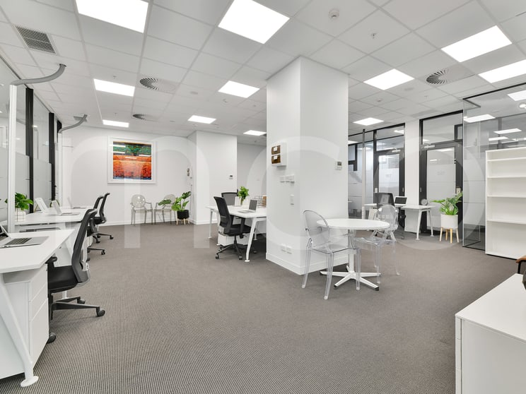 Click to view all images Suite T52/477 Boundary Street Spring Hill QLD 4000 - Image 3
