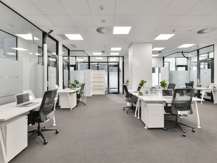 Click to view all images Suite T52/477 Boundary Street Spring Hill QLD 4000 - Image 2
