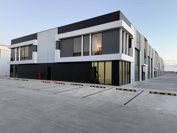 2 Foundry Court Huntingdale VIC 3166 - Image 2