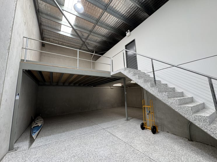 Click to view all images Unit 23/8-18 Wurrook Circuit Caringbah NSW 2229 - Image 3