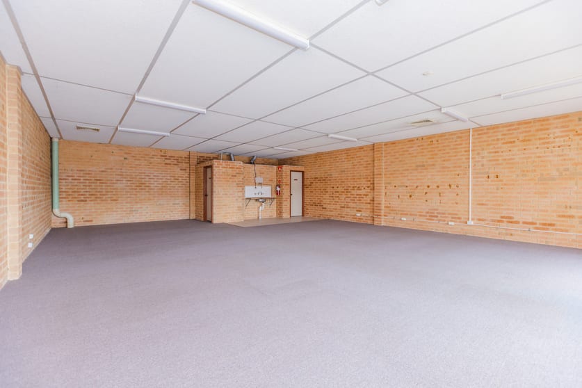 8/10 O'Connor Way Wangara WA 6065 - Image 2