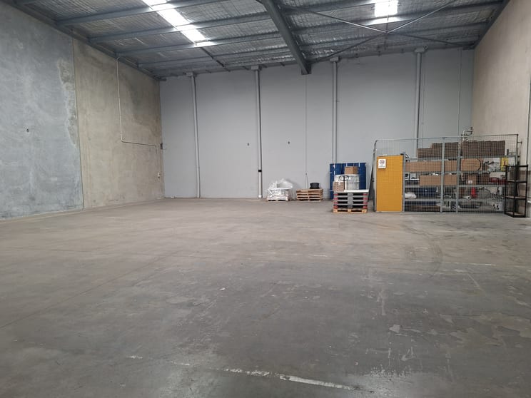 Click to view all images 5/48 Kelvin Maddington WA 6109 - Image 2