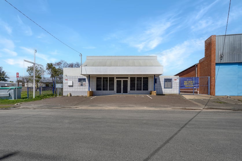 70 Duri Rd South Tamworth NSW 2340 - Image 2