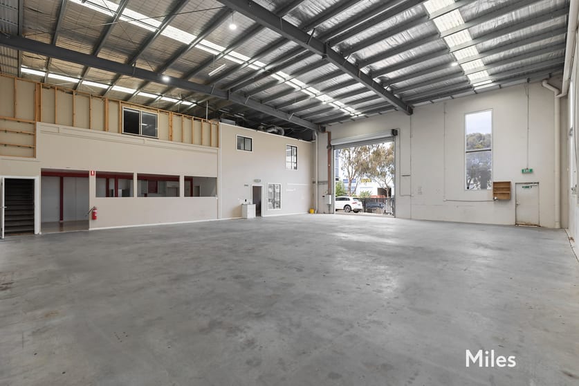Click to view all images 10 Salvator Drive Campbellfield VIC 3061 - Image 3