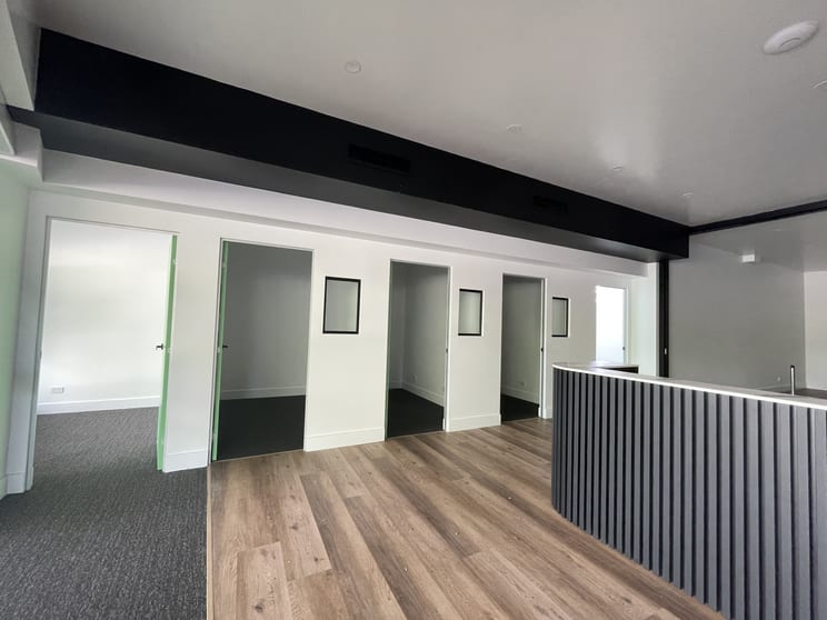 Click to view all images 86-88 Railway Crescent Jannali NSW 2226 - Image 3