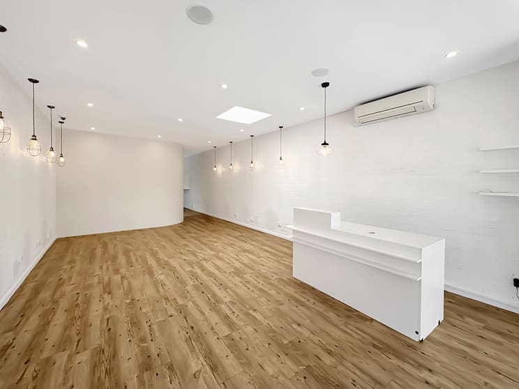 Click to view all images 2/490A Central Coast Highway Erina Heights NSW 2260 - Image 1