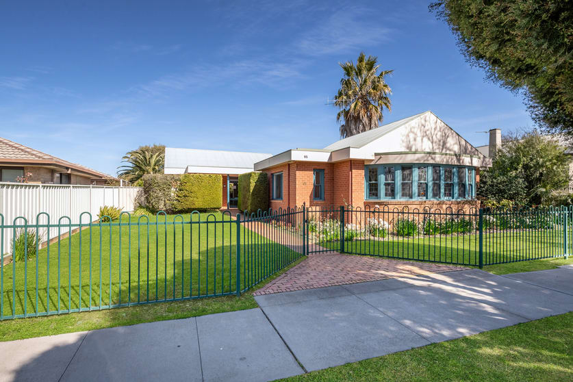 Click to view all images 65-67 Baxter Street Bendigo VIC 3550 - Image 1