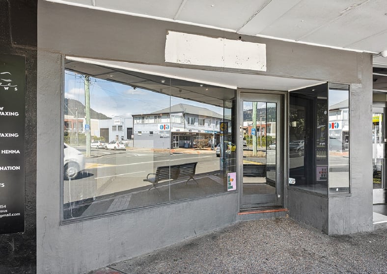 Click to view all images 72 Princes Highway Fairy Meadow NSW 2519 - Image 1