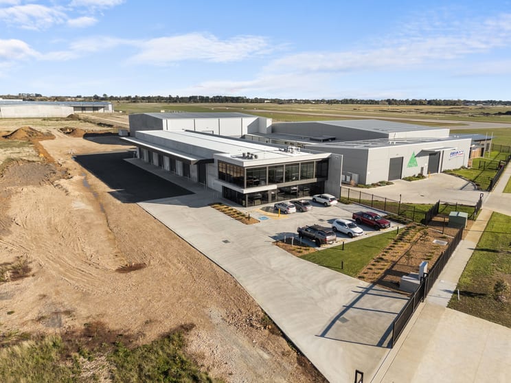 61 Airport Road Mitchell Park VIC 3355 - Image 1