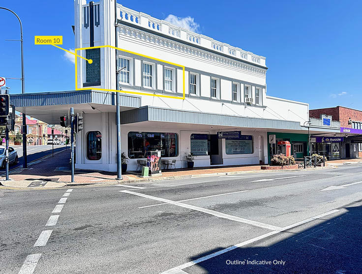 Click to view all images 10/126 Brisbane Street Ipswich QLD 4305 - Image 1