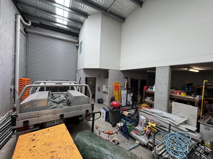 Click to view all images Unit 16/59-63 Captain Cook Drive Caringbah NSW 2229 - Image 2