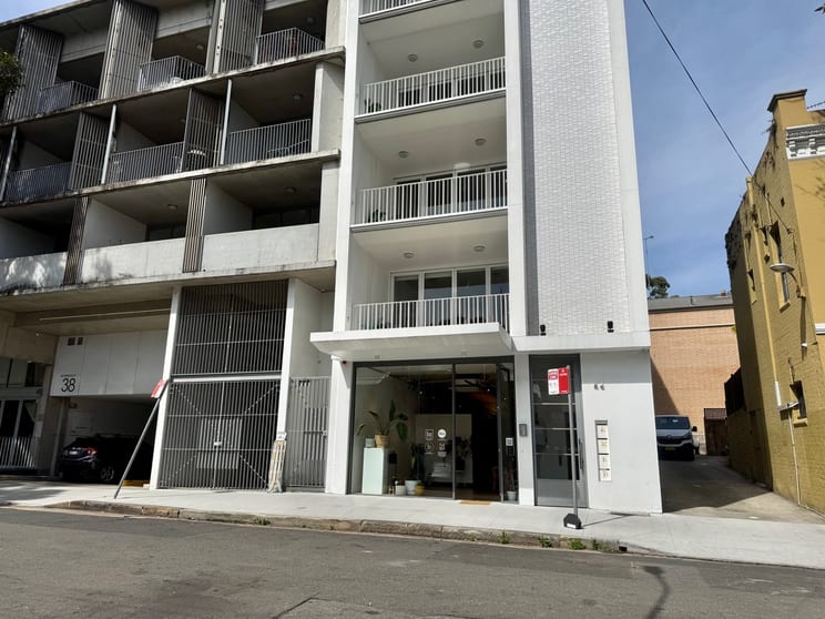 R/54 Waterloo Street Surry Hills NSW 2010 - Image 3