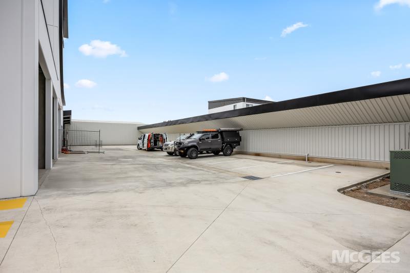 Click to view all images 318A Findon Road Kidman Park SA 5025 - Image 2