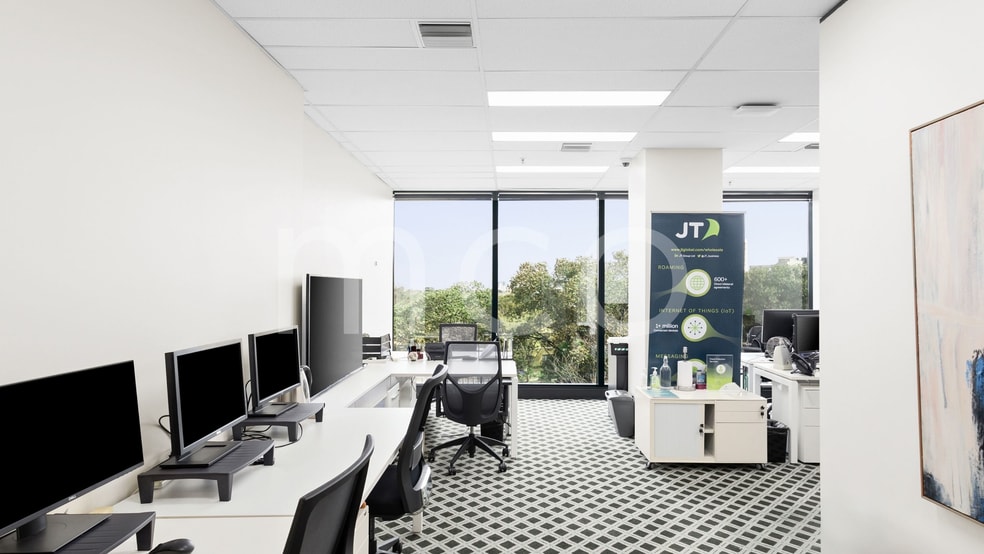 Click to view all images Suite 403/1 Queens Road Melbourne VIC 3004 - Image 1