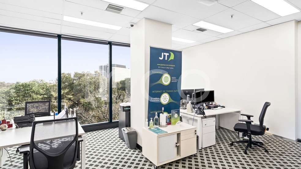 Click to view all images Suite 403/1 Queens Road Melbourne VIC 3004 - Image 3