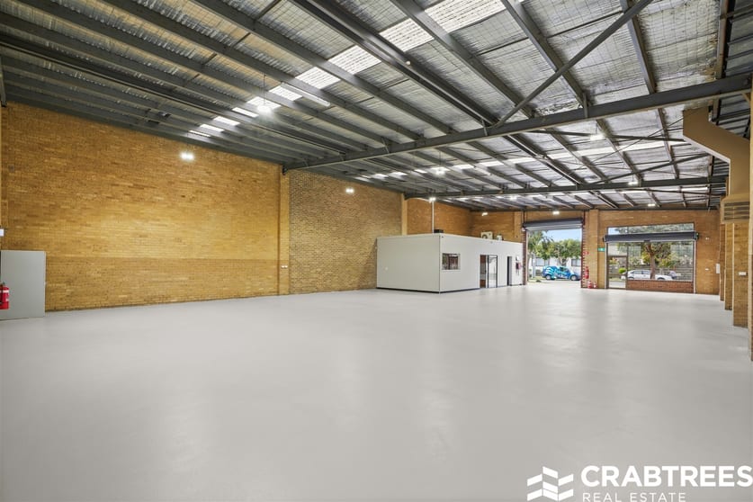 Click to view all images 88 Burlington Street Oakleigh VIC 3166 - Image 2