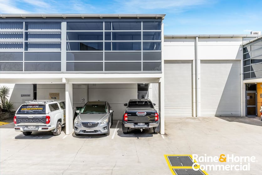 Click to view all images 24/54 Beach Street Kogarah NSW 2217 - Image 2