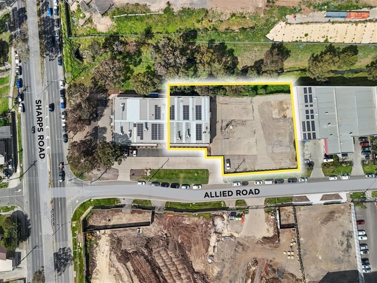 Click to view all images 2-10 Allied Drive Tullamarine VIC 3043 - Image 2