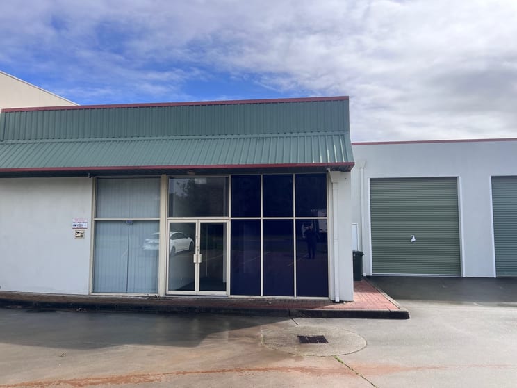 7/126-130 Bannister Road Canning Vale WA 6155 - Image 1