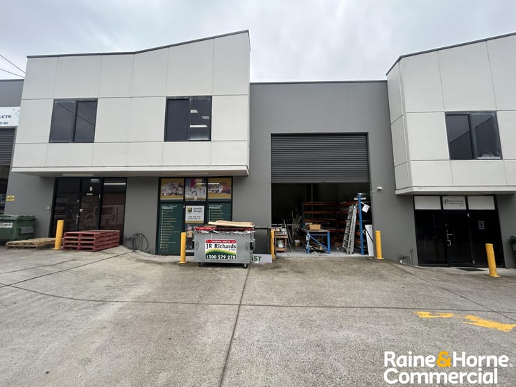 Click to view all images Unit 8/79 Williamson Road Ingleburn NSW 2565 - Image 1