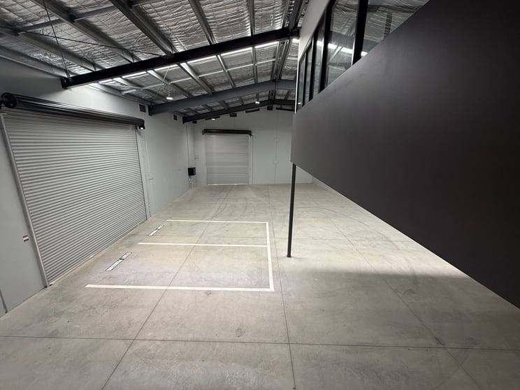 Click to view all images 12/2 Warehouse Circuit Yatala QLD 4207 - Image 3