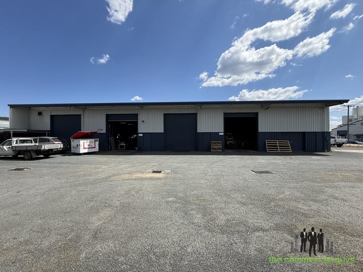 Click to view all images 1/7 Leonard Cres Brendale QLD 4500 - Image 1