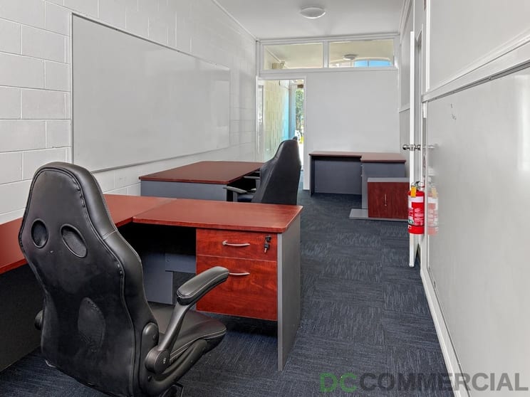 Click to view all images D/30 Duggan Street Toowoomba City QLD 4350 - Image 2