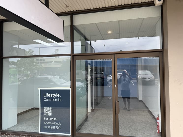 Click to view all images 2/19 Short Street Port Macquarie NSW 2444 - Image 1